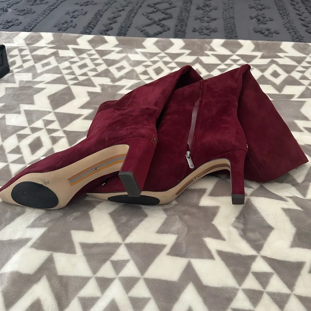Sam Edelman Burgundy Suede Pointed Toe knee high Boots - Picture 3 of 4